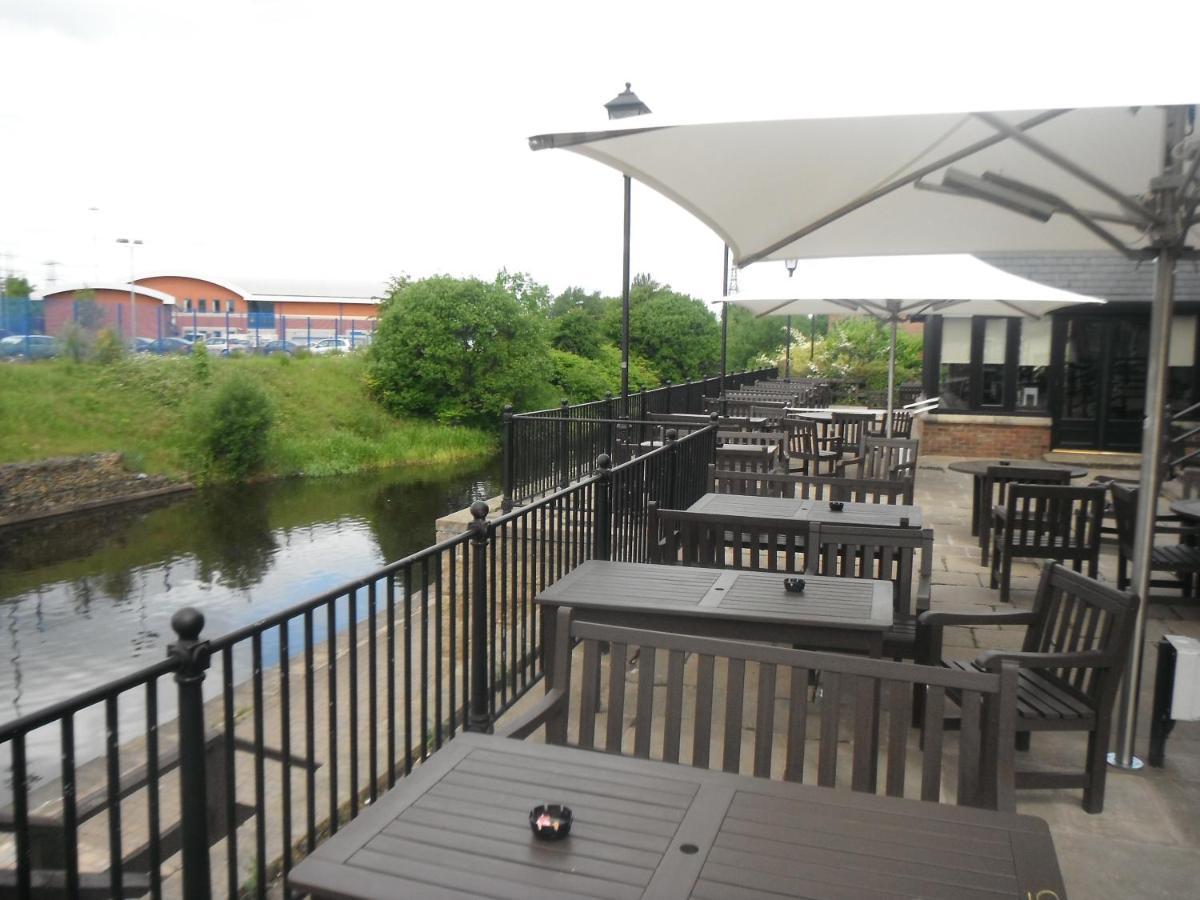 Boat & Horses Inn أولدهام المظهر الخارجي الصورة